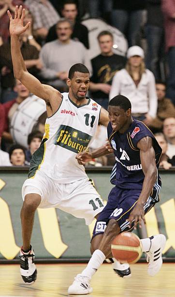 员之间的配 员之间的配