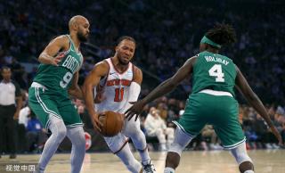 靠团队协作 靠团队协作