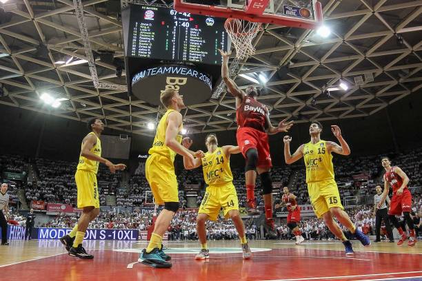 频频在关键 频频在关键