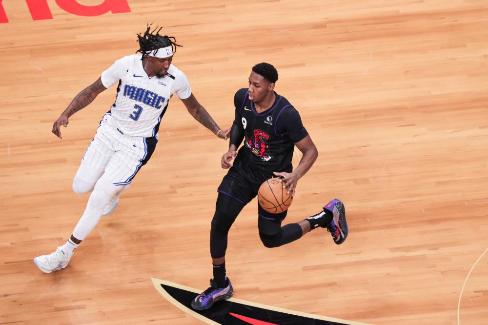 社交媒体上 社交媒体上