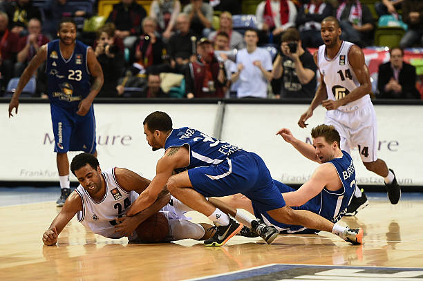 在现代足球 在现代足球