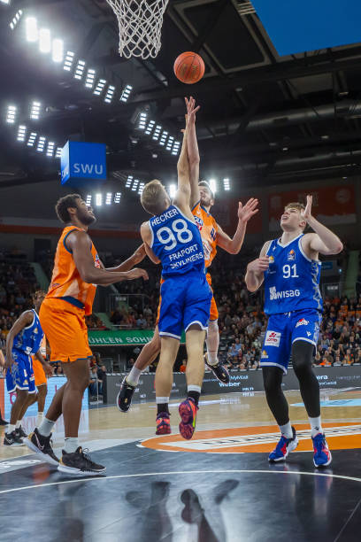 而对太阳队 而对太阳队